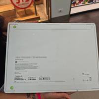 Mac book pro 14" M4 16GB RAM 1TB SSD