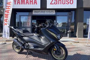 Yamaha T Max 560