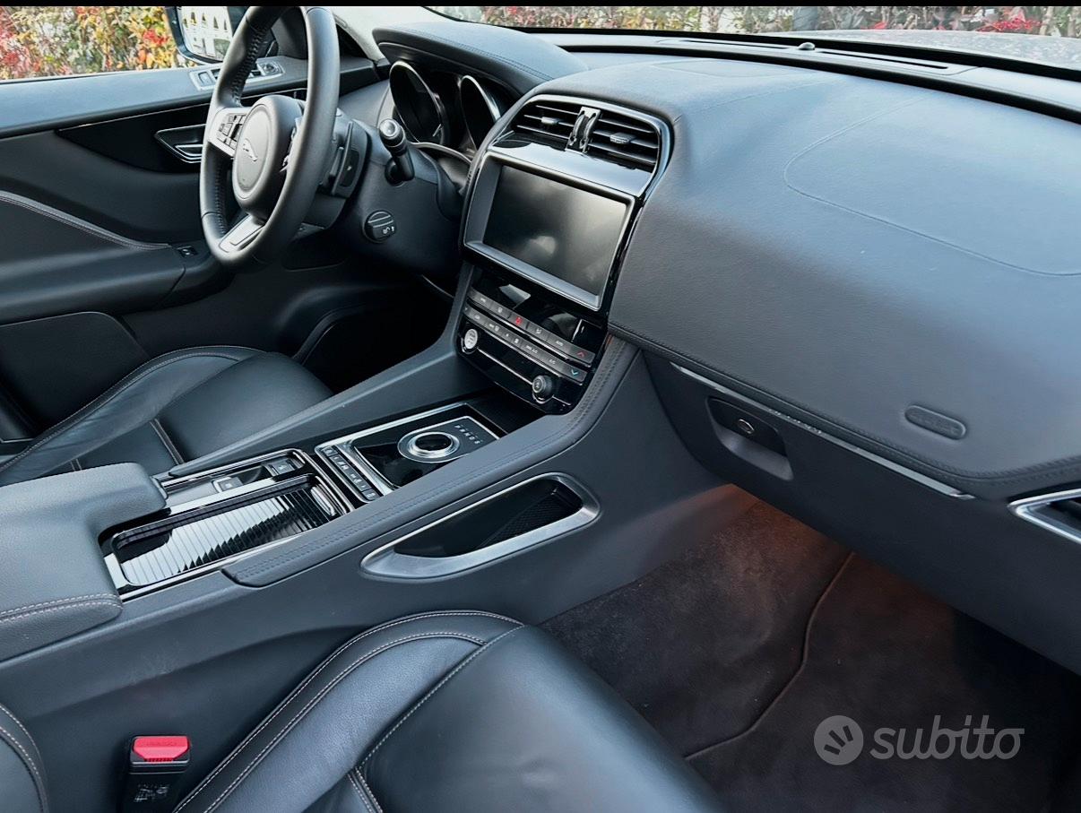 Jaguar F-Pace (X761)