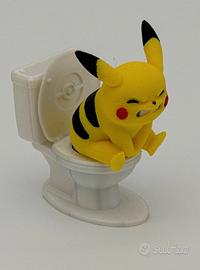 Statua pikachu 3D Pokémon sulla toilette