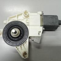 Motorino Alzacristalli Ant.Dx. Mercedes A W176
