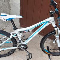 Bici mtb cube ams wls women ruote 26"