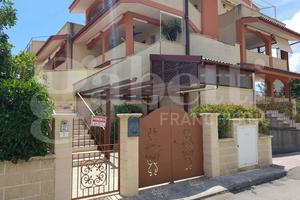 Villa o villino Ginosa [Cod. rif 3333087VRG]
