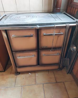 Cucina a legna