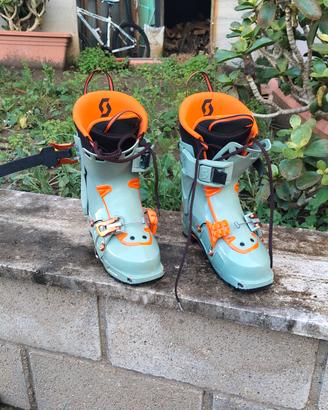 scarponi sci alpinismo