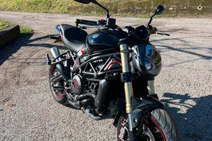 Benelli 752 s
