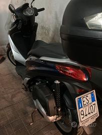 Medley Piaggio 150