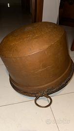 Pentolone antico in rame massccio