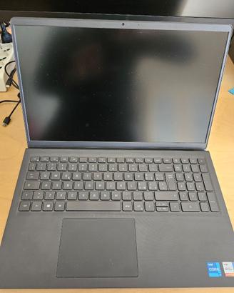 Notebook Dell Vostro 3510 -i7, 16GB, 512SSD, Win11