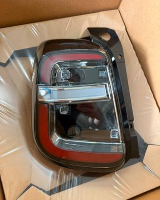 Fanale posteriore sinistro fiat 600