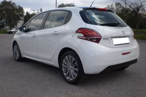 Peugeot 208 1.6 td bicolor restyling, eccellente