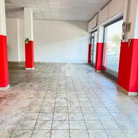 NEGOZIO A SANT'ANTONINO DI SUSA