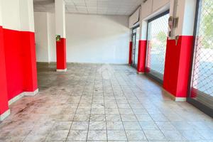 NEGOZIO A SANT'ANTONINO DI SUSA