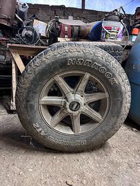 4 Cerchi e gomme Hankook dynapro AT2