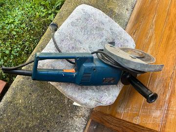 Flessibile smerigliatrice