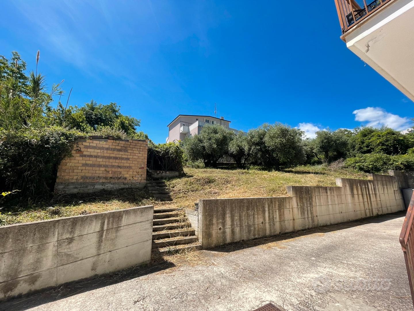 Terreno edificabile - Vista 2
