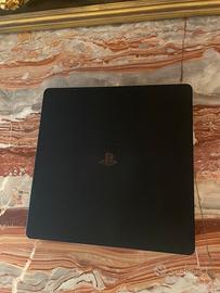Ps4 Slim 1Tb + 2 controller