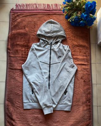 Tuta completa Nike Tech Fleece  Windrunner grigia