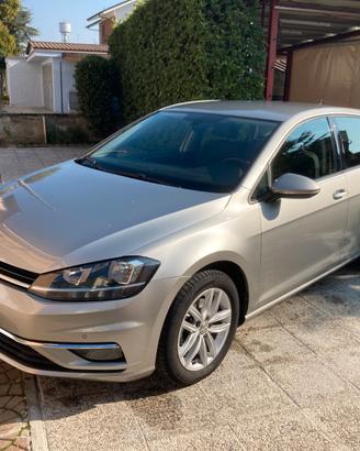 Volkswagen Golf 7.5 1.6 TDI 115 CV DSG 2018