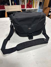 Borsa a tracolla Lowepro