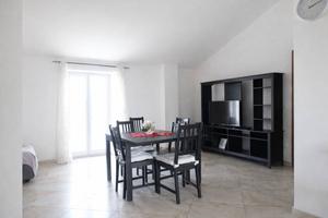 Appartamento di 74 m² con 3 locali e box auto a Te