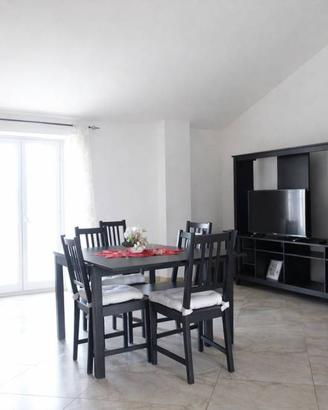 Appartamento di 74 m² con 3 locali e box auto a Te