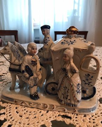 Porcellana gruppo di statuine da collezione