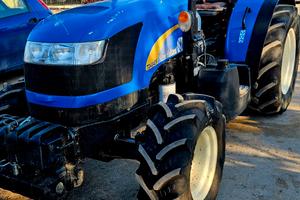 NEW HOLLAND TD4040F