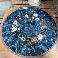 Tavolo rotondo in marmo mosaico floreale con base