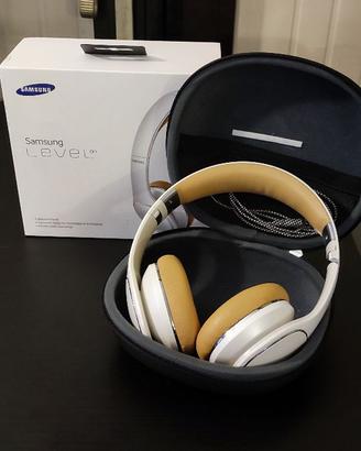 Cuffie Samsung Level On Bianco/Beige