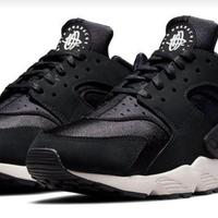 Nike huarache 47