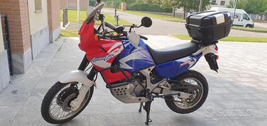 Honda Africa Twin 750
