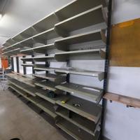 Scaffalature e pannelli forati