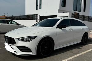 Mercedes CLA 200 AMG 