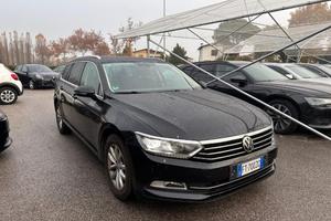 VOLKSWAGEN Passat 2.0 TDI Comfortline BlueMotion