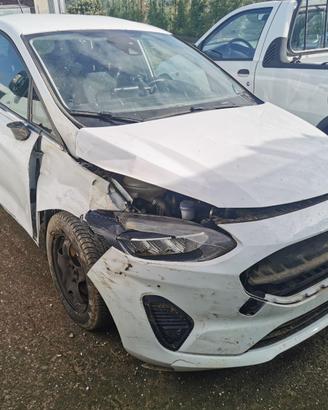 FORD FIESTA 1.1 BENZINA GPL 5 PORTE