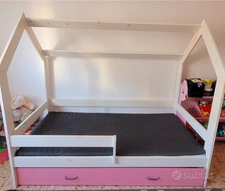 Letto a Casetta per Bambini + Cassettone Rosa