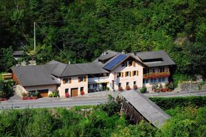 Ristorante, pizzeria e camere da letto