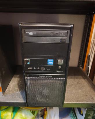 PC fisso cooler master da testare