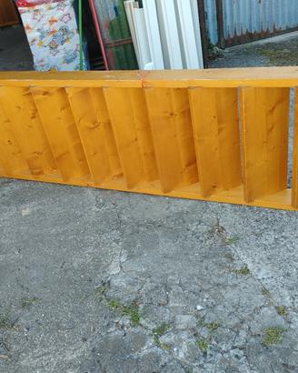 Scala per interni  con balaustra e corrimano