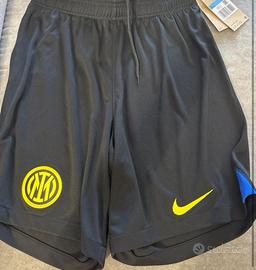 Pantaloncini inter