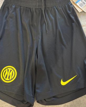 Pantaloncini inter