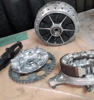 Mozzo posteriore KAWASAKI H1 500