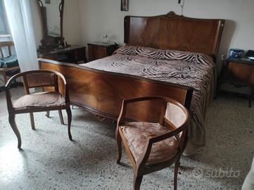 Camera da letto matrimoniale stile Chippendale 