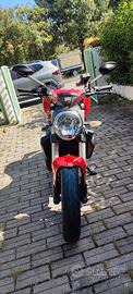 Ducati Monster 821 abs + optional