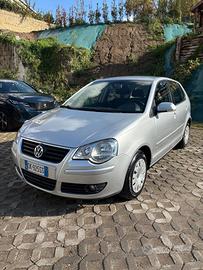 Volkswagen Polo 1.2/70CV 12V 5p. Trendline