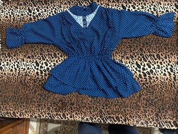 💙 Blusa "Charme Navy a Pois" 🎀