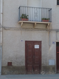 Casa indipendente al pianterreno da ristrutturare