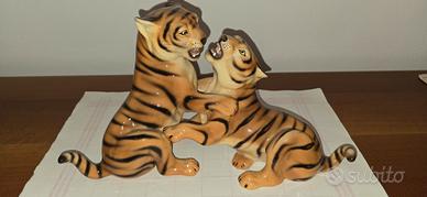 Tigri Ronzan ceramica