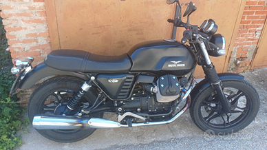 Moto Guzzi V7 Stone I